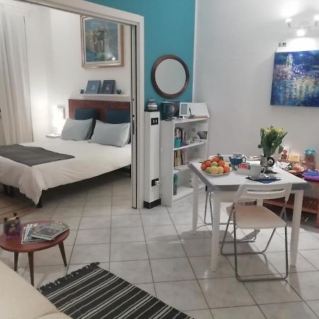 Donnabarbara Apartment เวอนาซซา ภายนอก รูปภาพ